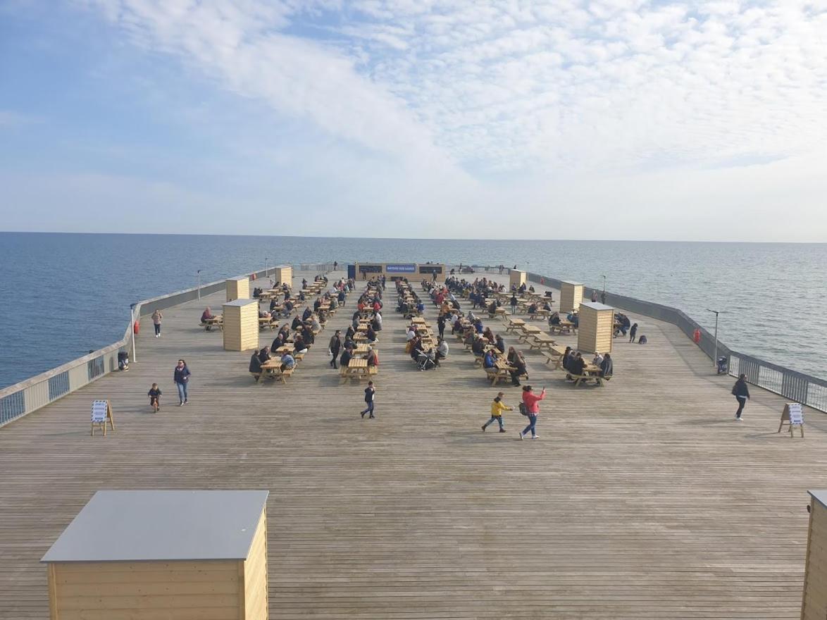 Central Hastings, Stylish-Luxe, Seaside Apartment. Zewnętrze zdjęcie